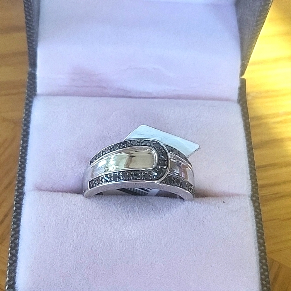 BLACK DIAMOND PLATINUM OVER STERLING SILVER  BAND  7.   NWT
